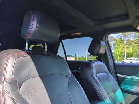 Used 2017 Ford Explorer Sport w/ Equipment Group 401A AWD/4WD image 33