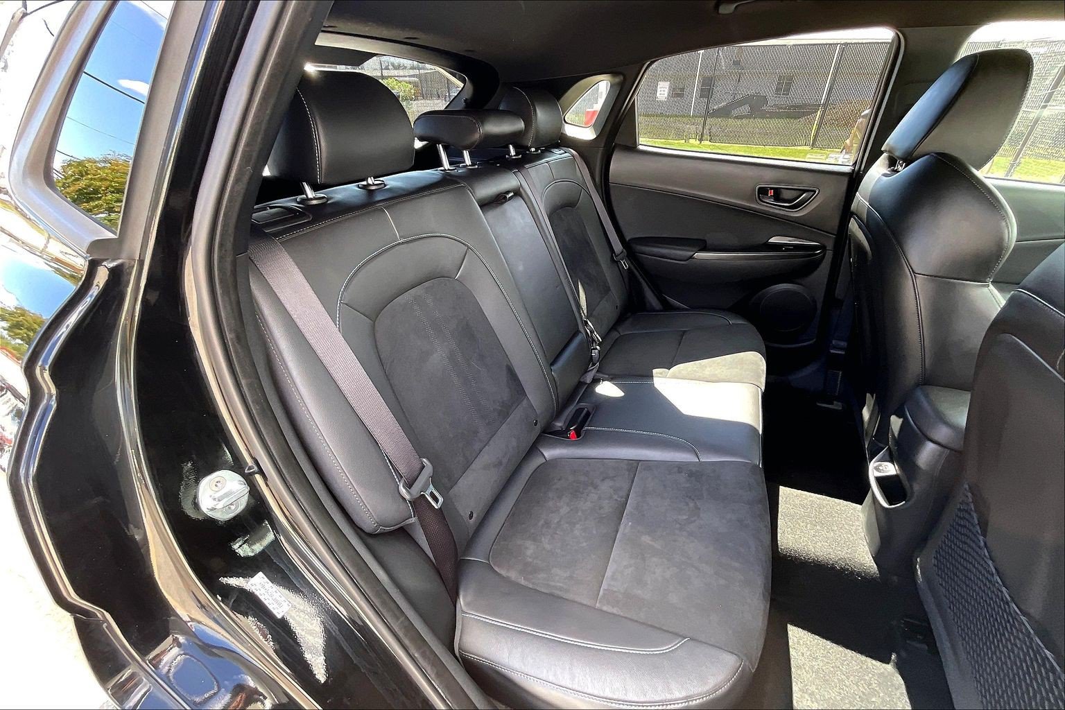 Used 2023 Hyundai Kona N FWD image 31