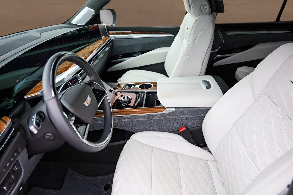 Certified 2025 Cadillac Escalade Sport Platinum w/ LPO, ONYX Package AWD/4WD image 9