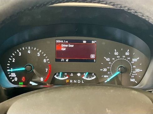 Used 2022 Ford Escape SE w/ SE Sport Appearance Package image 12