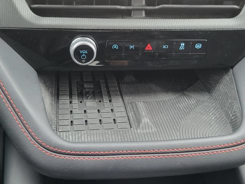 Used 2025 Ford Explorer ST AWD/4WD image 23
