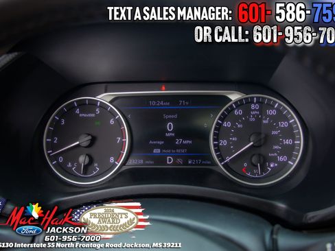 Used 2025 Nissan Sentra SV w/ SV Premium Package FWD image 11
