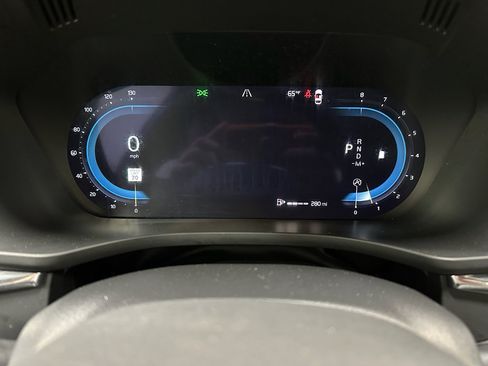 Used 2024 Volvo XC60 B5 Ultimate w/ Protection Package Premier image 26