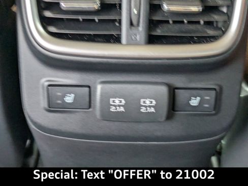 Used 2022 Subaru Outback Touring w/ Popular Package #2 image 14