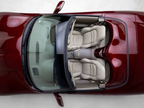 Used 2003 Chevrolet Corvette 50th Anniversary Edition w/ Preferred Equipment Group1 image 17