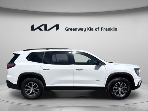Used 2025 GMC Acadia AT4 AWD/4WD image 8