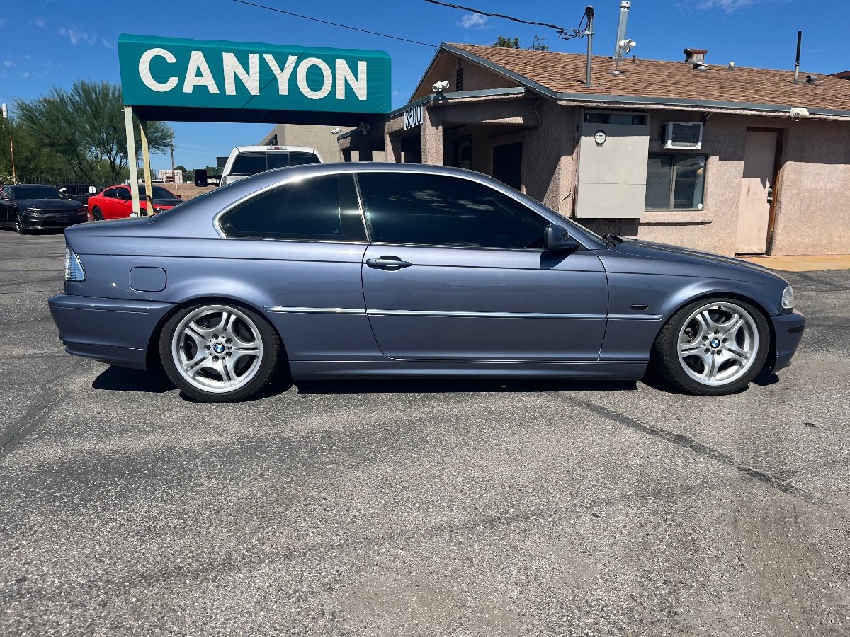 Used 2003 BMW 330Ci Coupe RWD image 2
