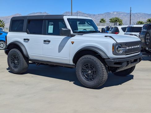 New 2026 Ford Bronco Badlands image 1
