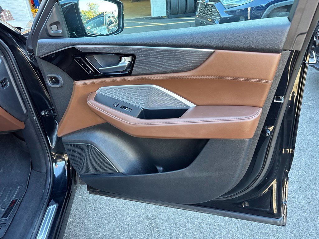 Used 2024 Acura MDX w/ Advance Package AWD/4WD image 27