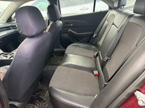 Used 2015 Chevrolet Malibu LT w/ Power Convenience Package image 7