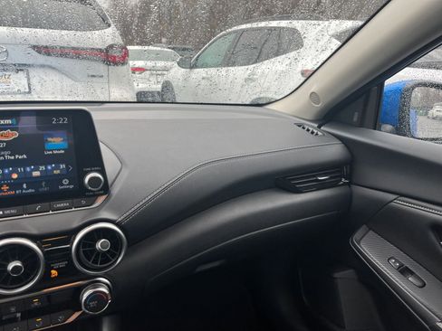 Used 2025 Nissan Sentra SV image 29