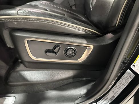Used 2021 RAM 1500 Limited w/ Advanced Safety Group AWD/4WD image 19