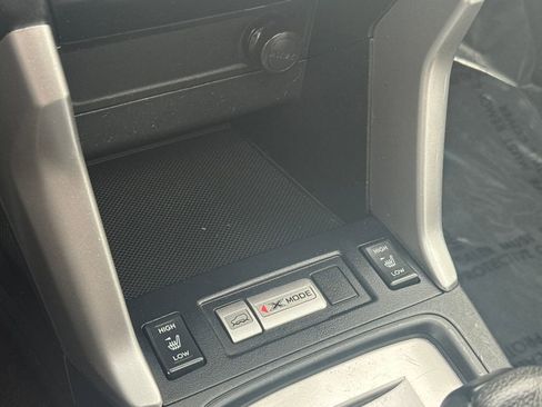 Used 2015 Subaru Forester 2.5i Limited image 27