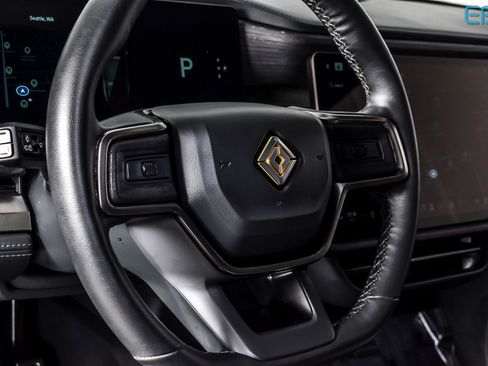 Used 2024 Rivian R1S Adventure image 15