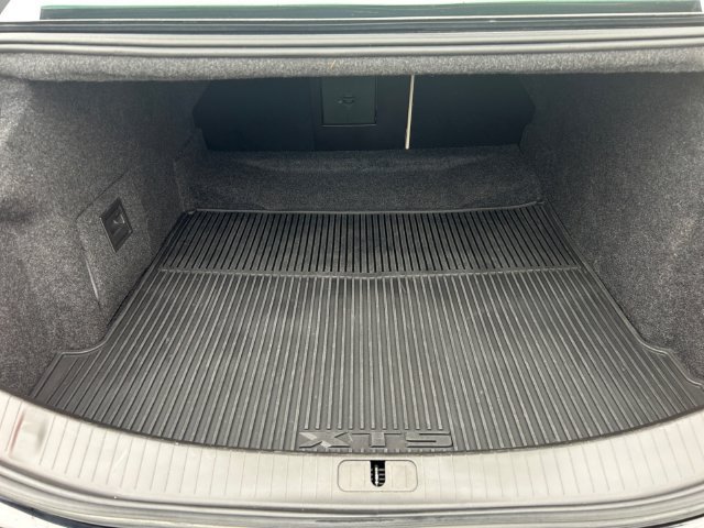 Used 2018 Cadillac XTS Premium Luxury AWD/4WD image 17