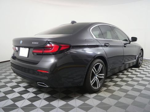 Certified 2023 BMW 530i w/ Convenience Package RWD image 3