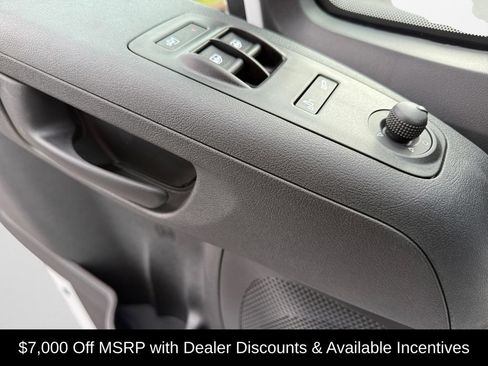 New 2026 RAM ProMaster 3500 w/ Premium Convenience Group FWD image 28