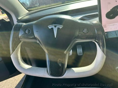 Used 2022 Tesla Model 3 Performance image 13