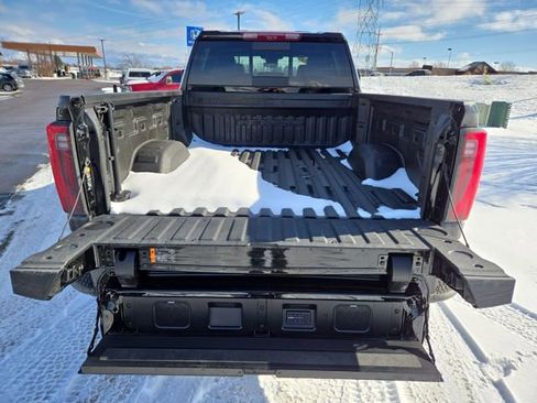 Used 2024 GMC Sierra 2500 Denali Ultimate image 36