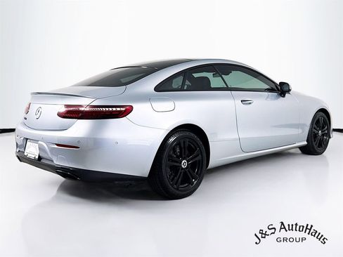 Used 2022 Mercedes-Benz E 450 Coupe image 7