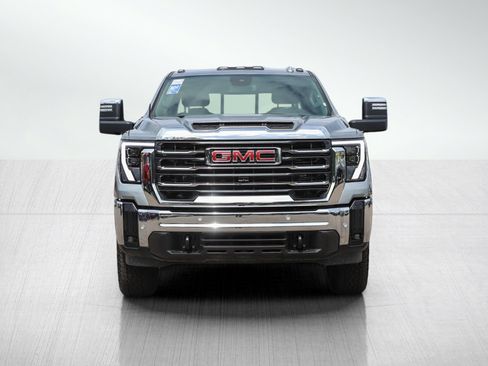 Used 2025 GMC Sierra 3500 SLT w/ SLT Premium Package AWD/4WD image 8