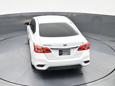 Used 2018 Nissan Sentra SV FWD image 29