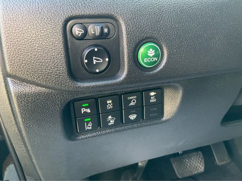 Used 2024 Honda Ridgeline Black Edition image 15