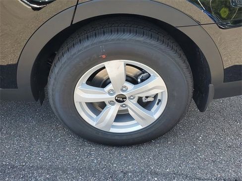 New 2026 Kia Sorento LX image 38