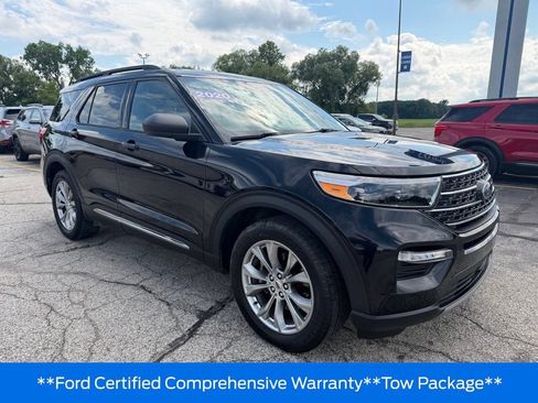 Used 2020 Ford Explorer XLT w/ Equipment Group 202A AWD/4WD image 19