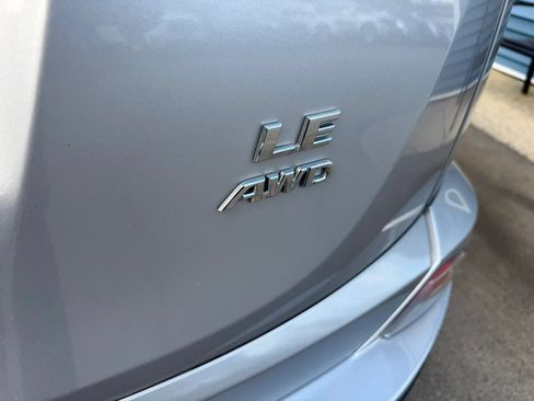 Used 2016 Toyota RAV4 LE AWD/4WD image 37