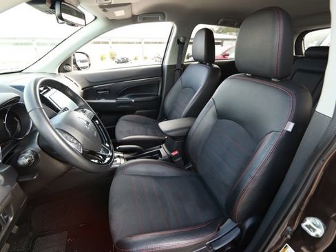Used 2024 Mitsubishi Outlander Sport SE image 20