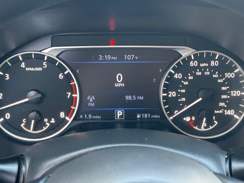 Used 2021 Nissan Altima 2.5 SV FWD image 30