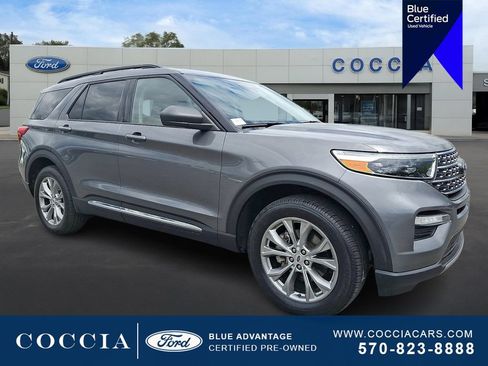 Certified 2023 Ford Explorer XLT w/ Equipment Group 202A AWD/4WD image 3