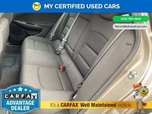 Used 2024 Chevrolet Malibu LT FWD image 12