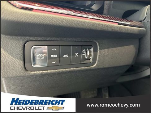 Used 2024 Chevrolet Traverse RS w/ LPO, Floor Liner Package AWD/4WD image 30