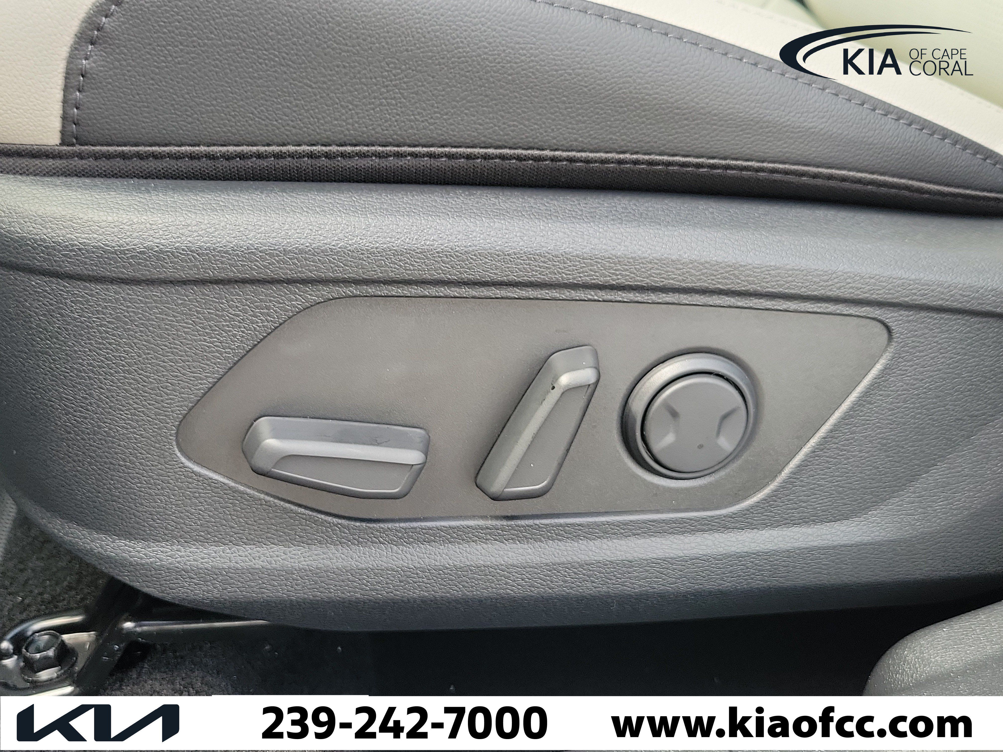 New 2027 Kia Sportage EX FWD image 24