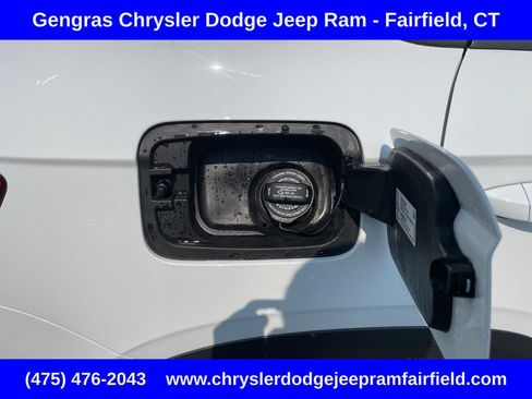 Used 2024 Volkswagen Taos S AWD/4WD image 27