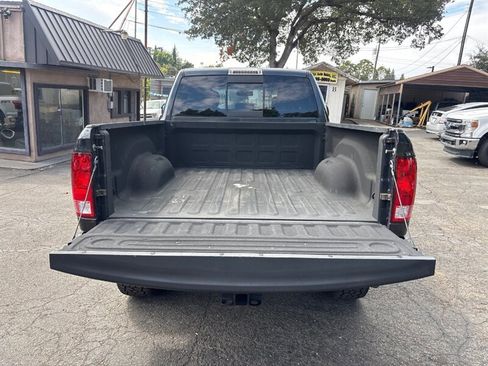 Used 2015 RAM 2500 Big Horn image 29