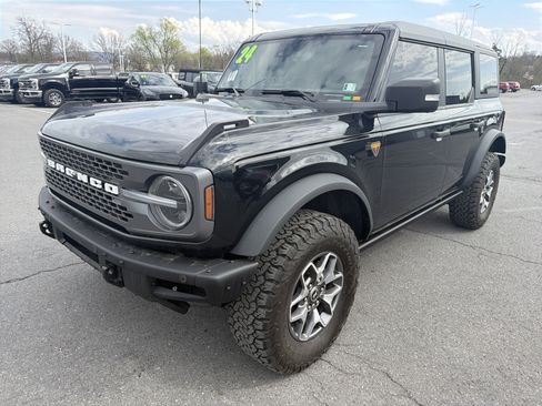 Used 2024 Ford Bronco Badlands AWD/4WD image 8