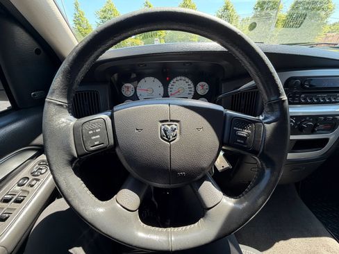 Used 2005 Dodge Ram 2500 Truck SLT image 26