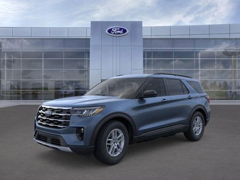 New 2026 Ford Explorer Active w/ Active Comfort Package image 1
