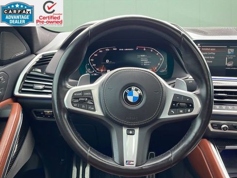 Used 2022 BMW X6 M50i w/ Executive Package image 26