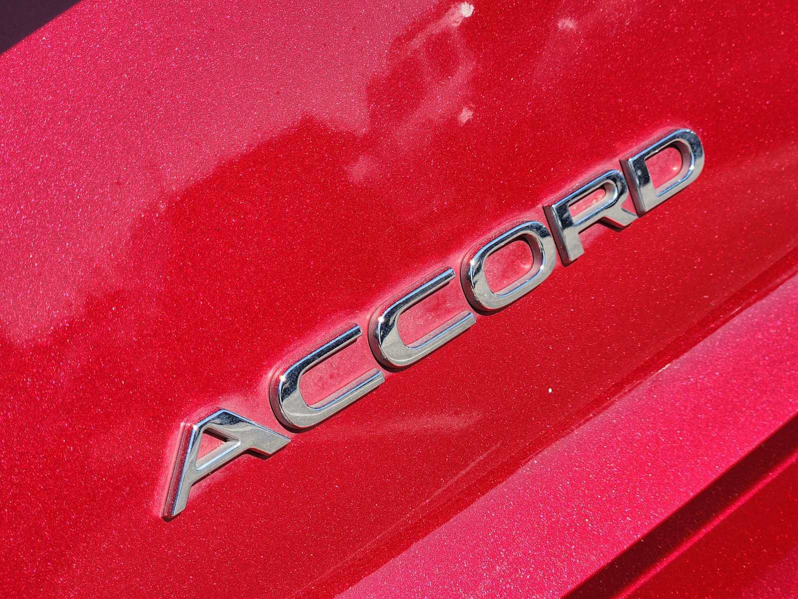 Used 2024 Honda Accord EX image 11
