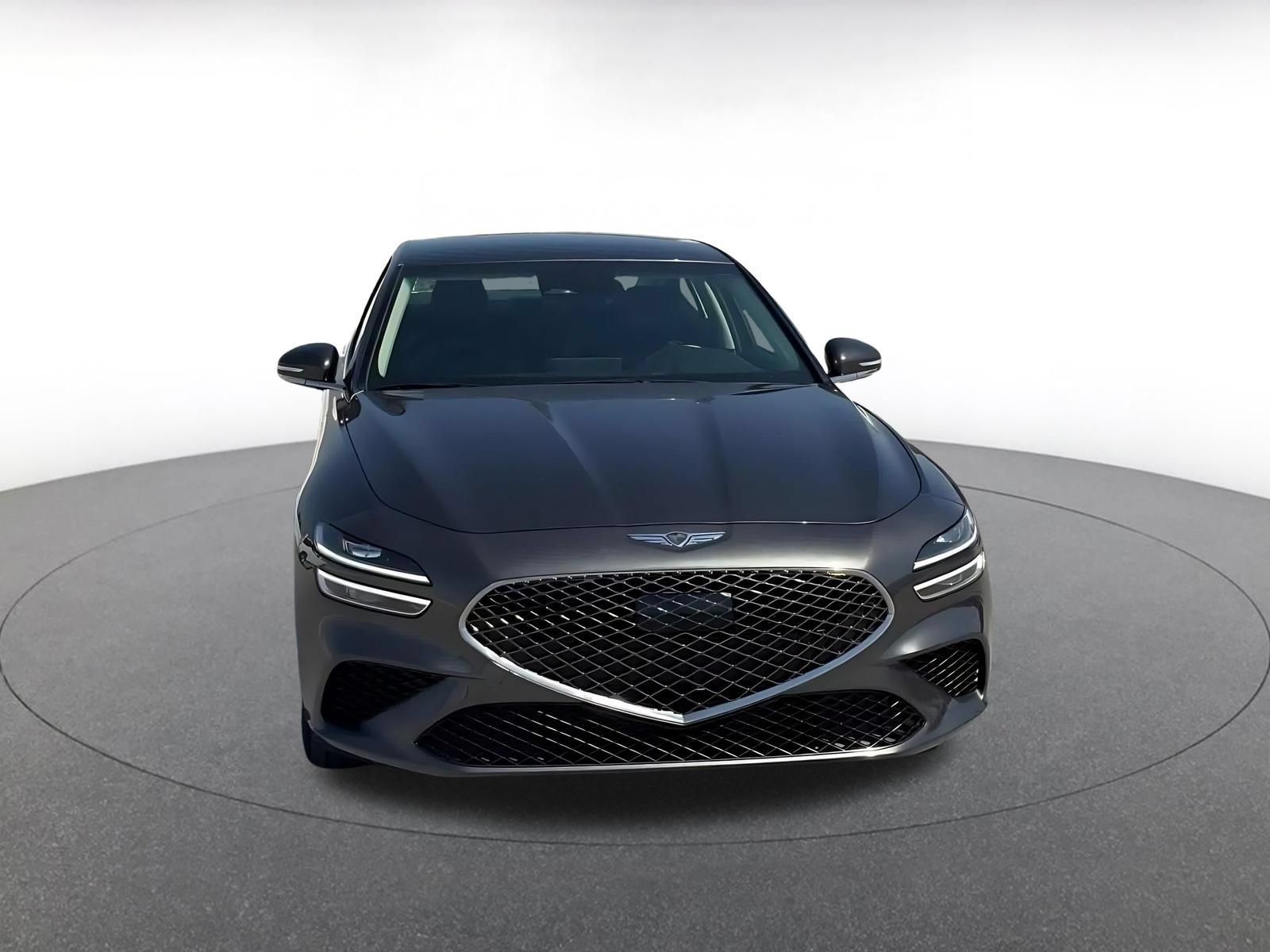 Used 2026 Genesis G70 2.5T RWD image 3