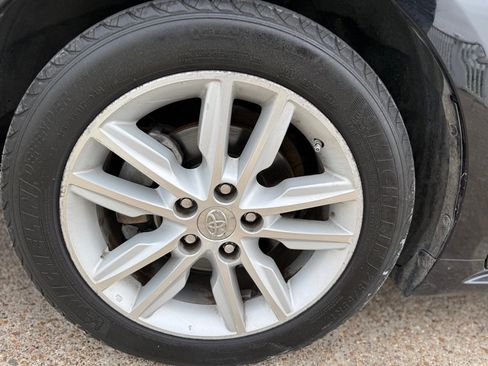 Used 2013 Toyota Avalon XLE FWD image 20