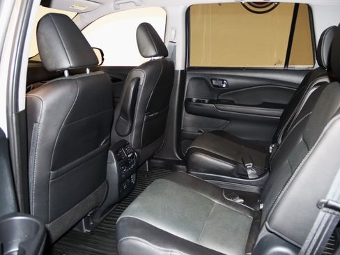 Used 2022 Honda Pilot Elite image 51