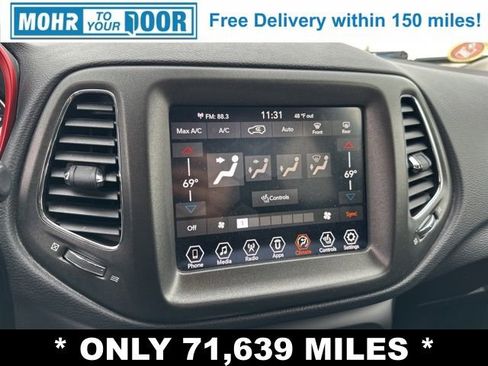 Used 2019 Jeep Compass Trailhawk w/ Cold Weather Group image 16