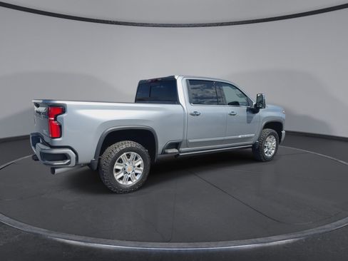 New 2026 Chevrolet Silverado 2500 High Country w/ High Country Premium Package AWD/4WD image 7