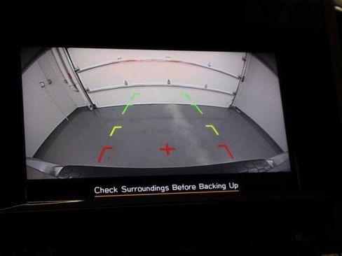 Used 2021 Subaru Crosstrek 2.0i Premium image 24