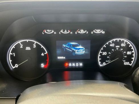 Used 2023 Ford F250 XLT AWD/4WD image 9